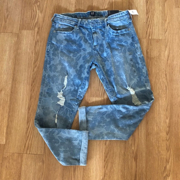 Gap - girlfriend fit distressed Denim floral jeans - Picture 3 of 8